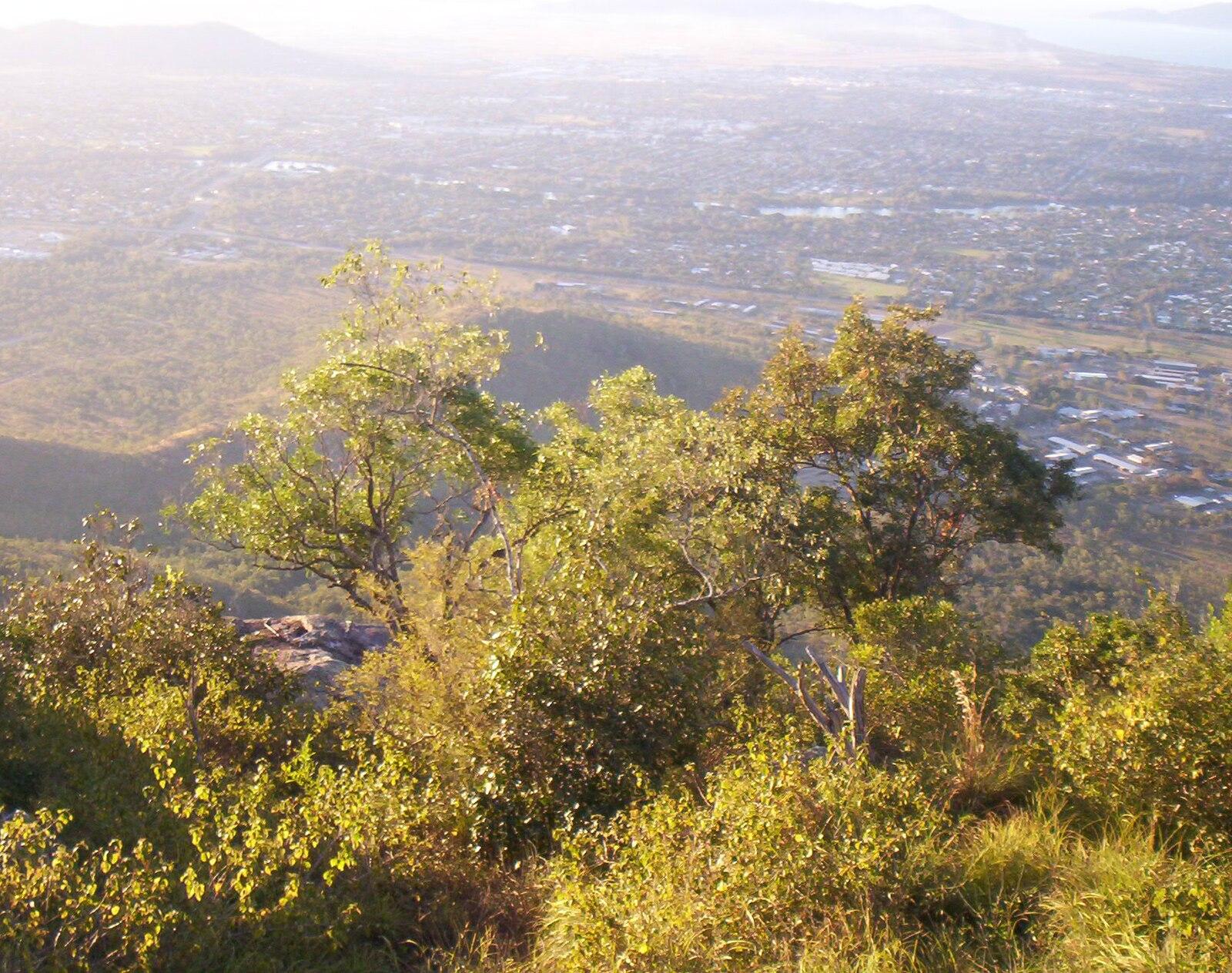 Townsville view from Mt Stuart 104 9268